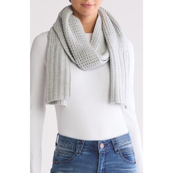 UGG Chunky Knit Textured Cardigan Wool Blend Scarf Grey - Picture 1 of 7